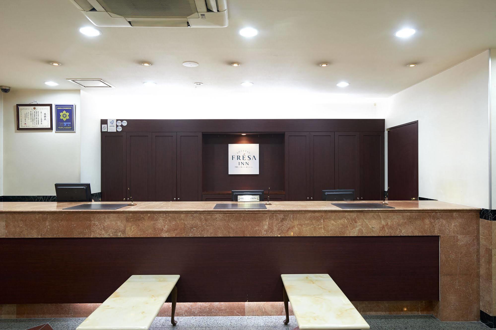 Sotetsu Fresa Inn Nihombashi Kayabacho Токио Экстерьер фото